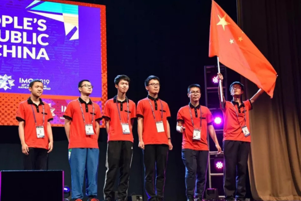 中国队国际奥数大赛夺冠：国际数学奥赛中国队重登第一，6名队员均获金牌