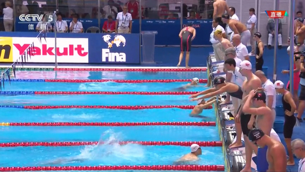 4X100米混合泳混合接力预赛，中国队犯规被取消成绩