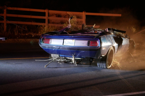 著名喜剧演员凯文·哈特遭遇严重车祸，背部受重伤