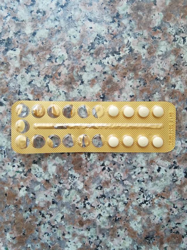47岁孕妇连吃6天避孕药，竟是医院发错药