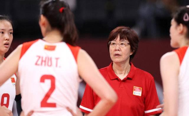 郎平宣布卸任中国女排主教练是怎么回事